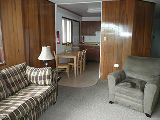 Two Bed Apartment, Two bath, Sleeps 4